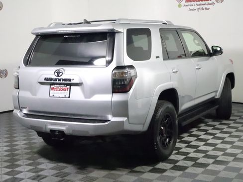 Used 2016 Toyota 4Runner SR5 Premium AWD/4WD image 6