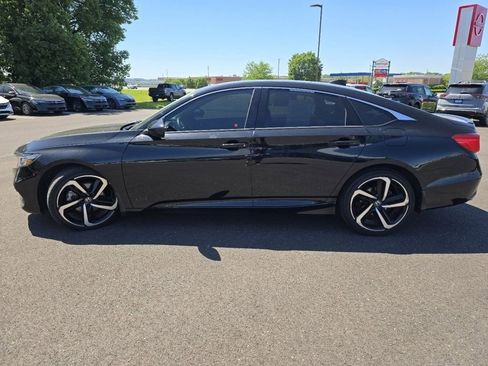 Used 2020 Honda Accord Sport image 13
