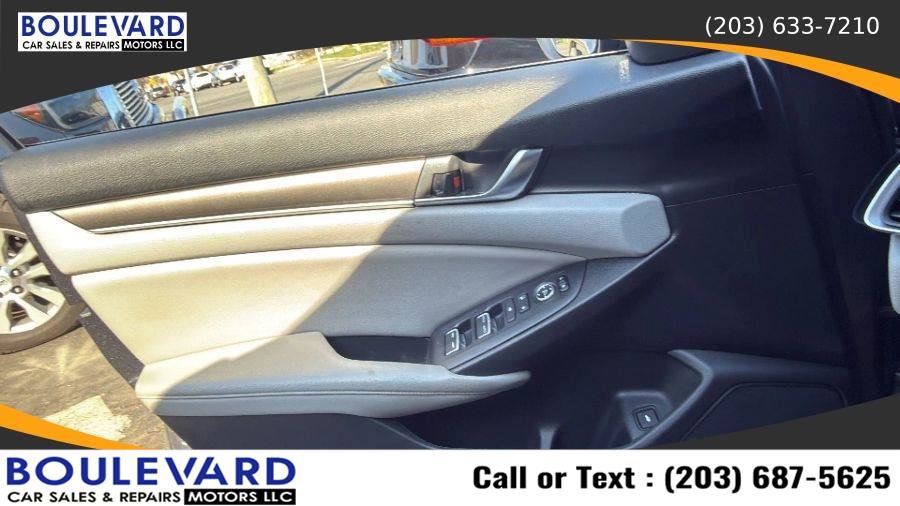 Used 2018 Honda Accord LX image 24