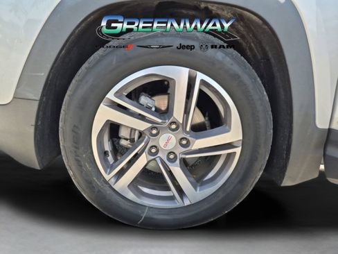 Used 2018 GMC Terrain SLT w/ Preferred Package FWD image 31