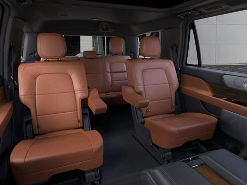 New 2024 Lincoln Navigator Reserve image 11