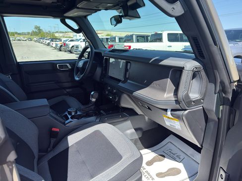 New 2026 Ford Bronco Big Bend AWD/4WD image 14