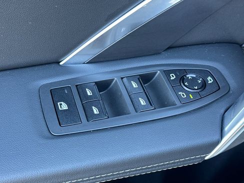 Used 2025 BMW X1 xDrive28i w/ Technology Package image 13