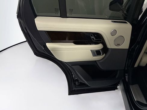 Used 2020 Land Rover Range Rover HSE AWD/4WD image 27