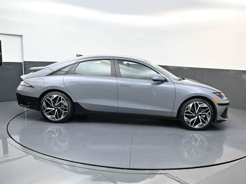 Used 2023 Hyundai Ioniq 6 SEL w/ Cargo Package image 2