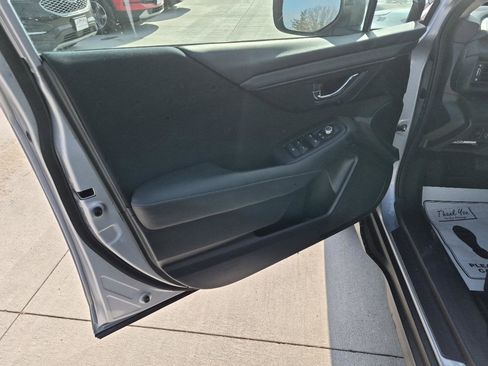 Used 2024 Subaru Outback Premium image 15