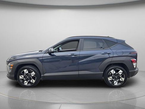 Certified 2025 Hyundai Kona SEL FWD image 3