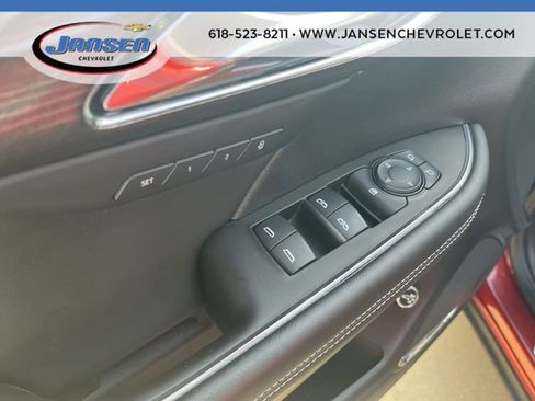 Used 2023 Buick Envision Avenir AWD/4WD image 23