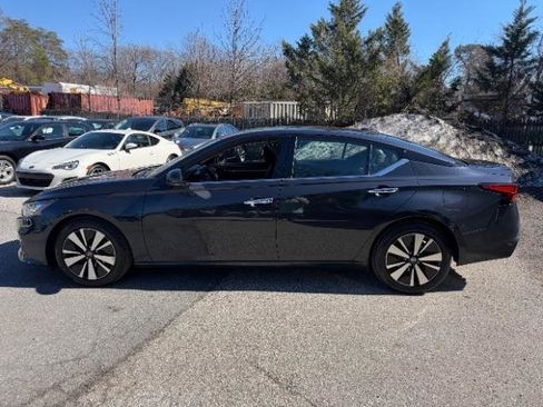 Used 2020 Nissan Altima 2.5 SL image 2
