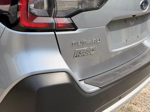 Certified 2024 Subaru Outback Limited AWD/4WD image 11