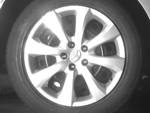 Used 2025 Toyota Corolla LE FWD image 18