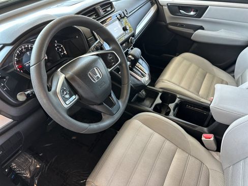 Used 2017 Honda CR-V LX image 8