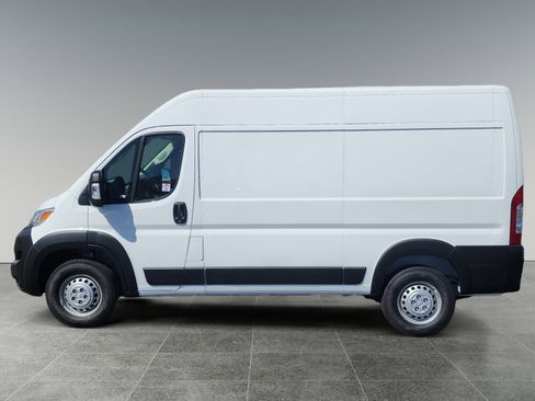 New 2026 RAM ProMaster 2500 image 2