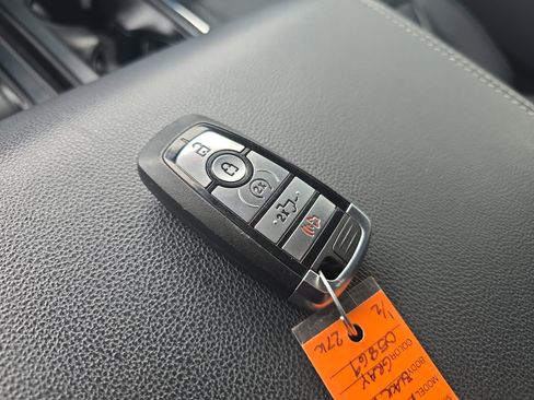 Used 2022 Ford F150 XLT w/ Equipment Group 302A High AWD/4WD image 38