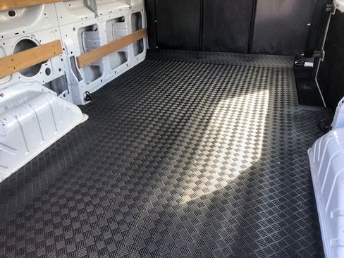 Used 2024 Ford Transit 250 Low Roof w/ Exterior Upgrade Package image 19