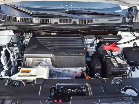 Used 2020 Nissan Leaf SL Plus w/ Protection Package image 26