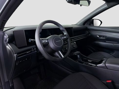 Used 2025 Hyundai Santa Cruz SE image 11