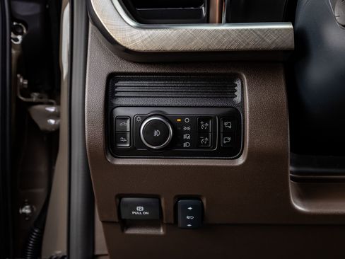 Used 2026 Ford F350 King Ranch w/ Chrome Package image 22