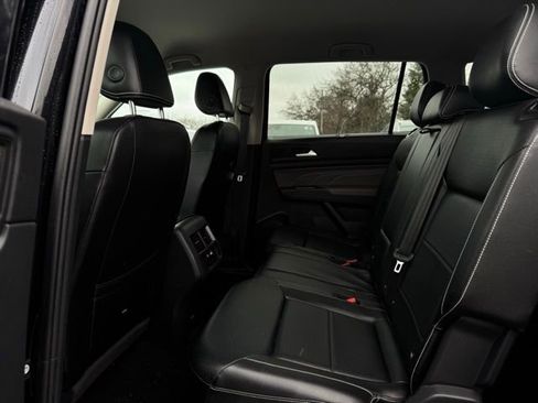 Used 2022 Volkswagen Atlas SE image 17