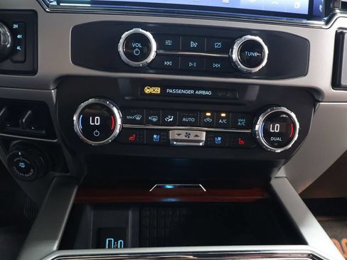 Used 2022 Ford F450 King Ranch w/ King Ranch Ultimate Package AWD/4WD image 11