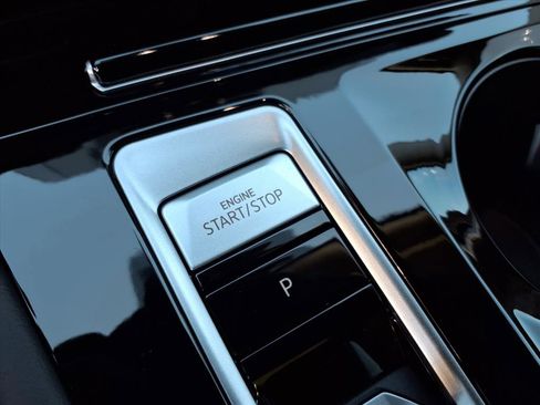 New 2026 Volkswagen Atlas SE image 20