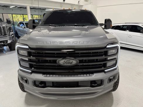 Used 2025 Ford F250 Platinum image 28