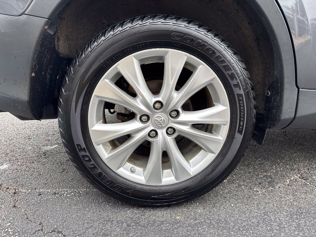 Used 2015 Toyota RAV4 Limited AWD/4WD image 40