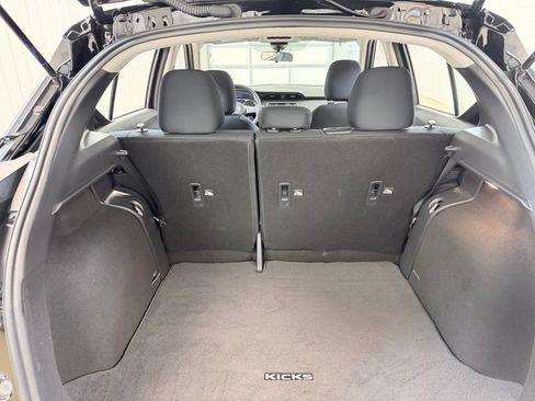Used 2023 Nissan Kicks S FWD image 27