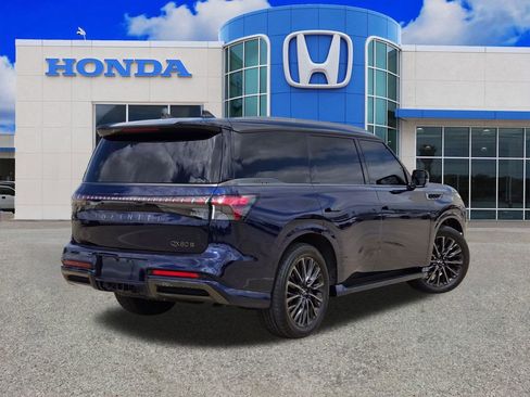 Used 2025 INFINITI QX80 Autograph AWD/4WD image 3