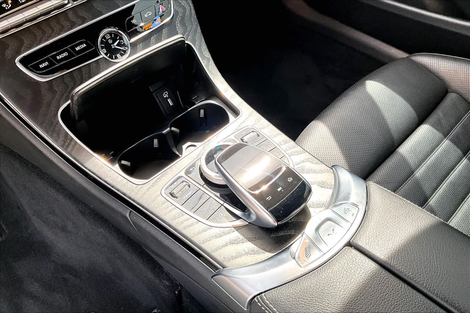 Used 2019 Mercedes-Benz C 300 4MATIC Cabriolet image 13