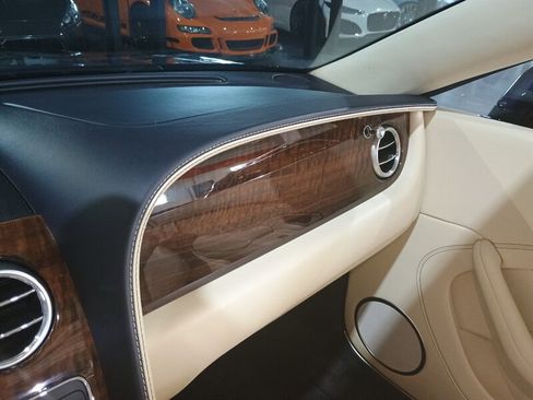 Used 2017 Bentley Continental GT AWD/4WD image 23