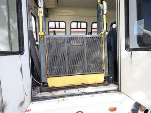 Used 2008 Ford E-350 and Econoline 350 Super Duty image 36