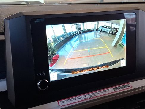 Used 2024 Toyota Tacoma TRD Sport image 18