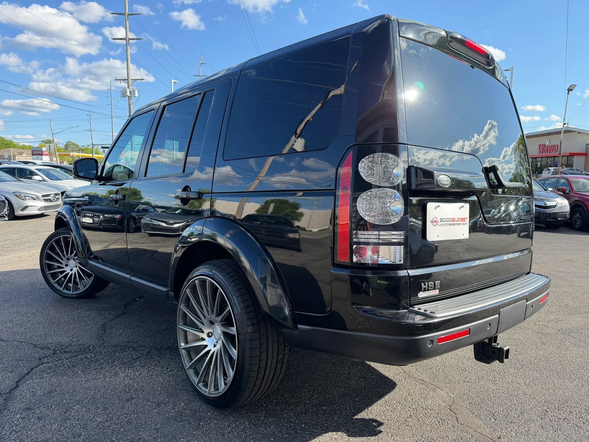 Used 2016 Land Rover LR4 HSE Silver Edition AWD/4WD image 10