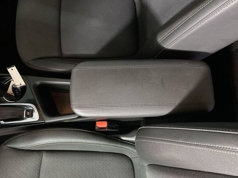 Used 2024 Buick Encore GX Preferred w/ Comfort Package FWD image 20