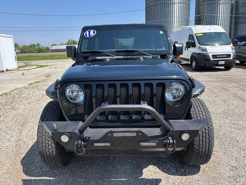 Used 2018 Jeep Wrangler Unlimited Sport S AWD/4WD image 21