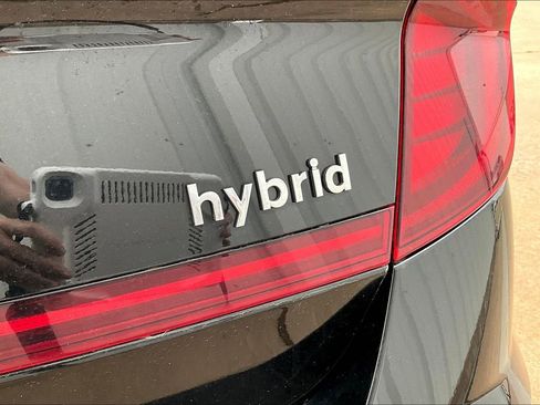 Used 2022 Hyundai Sonata Limited image 38