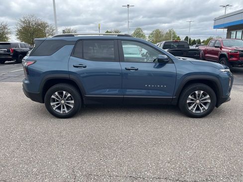 Used 2025 Chevrolet Equinox LT w/ Convenience Package II AWD/4WD image 11