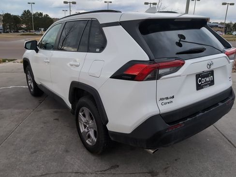 Used 2023 Toyota RAV4 XLE AWD/4WD image 5