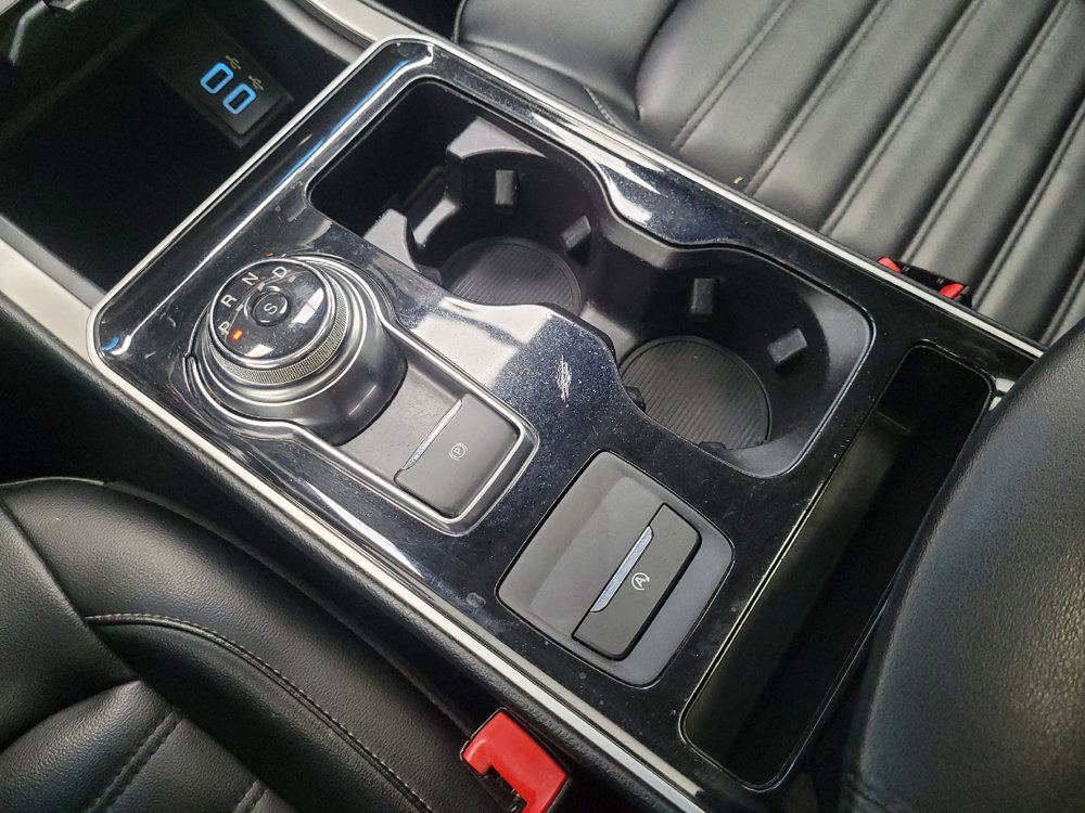 Used 2019 Ford Edge SEL w/ Equipment Group 201A FWD image 26