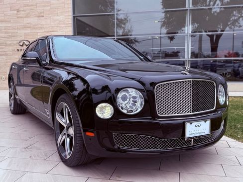 Used 2014 Bentley Mulsanne RWD image 2