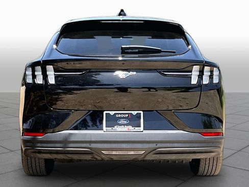 Certified 2025 Ford Mustang Mach-E Premium RWD image 4