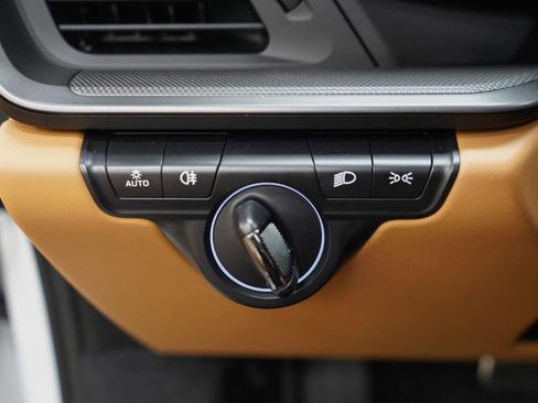 Used 2024 Porsche 911 Targa 4S w/ Premium Package image 72