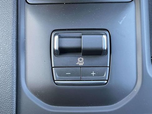 New 2026 GMC Sierra 1500 AT4 w/ AT4 Premium Package AWD/4WD image 23