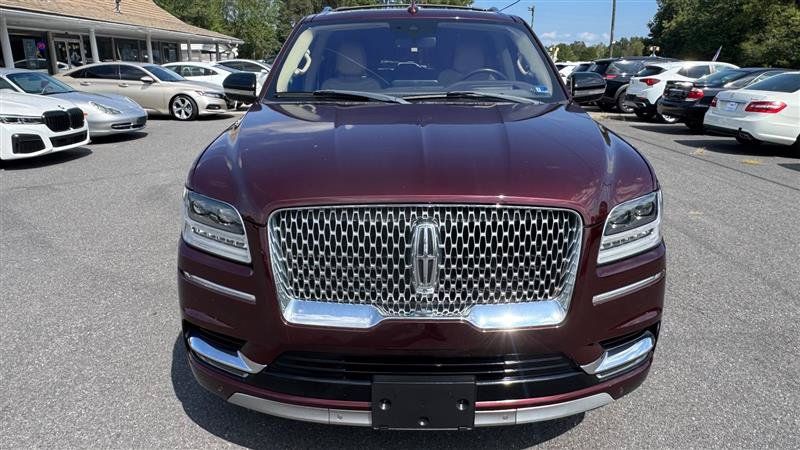 Used 2018 Lincoln Navigator Reserve w/ Technology Package AWD/4WD image 18