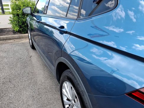 Used 2020 Volkswagen Tiguan S FWD image 15