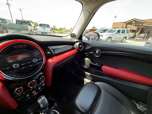 Used 2015 MINI Cooper S FWD image 20