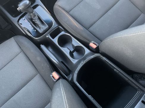 Used 2017 Kia Forte LX image 21