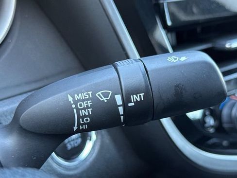 Used 2024 Toyota Camry XLE FWD image 40