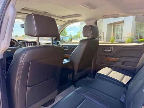 Used 2017 Chevrolet Silverado 1500 High Country AWD/4WD image 13